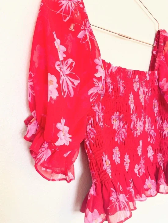 WAYF Pink Red Crop Top Ruched Feminine Coquette Going Out Top S - Picture 2 of 7